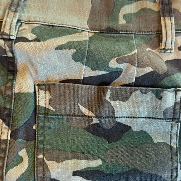 Woman’s J.Crew 9” Cargo Toothpick Size 24 Pants - Picture 13 of 14